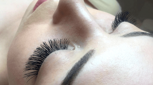 Eyelash Extensions in Central London