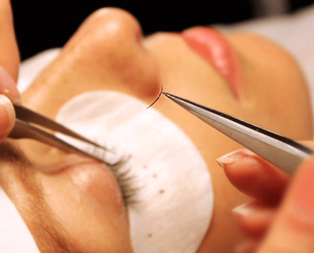 3 Frequently Asked Questions About Eyelash Extensions